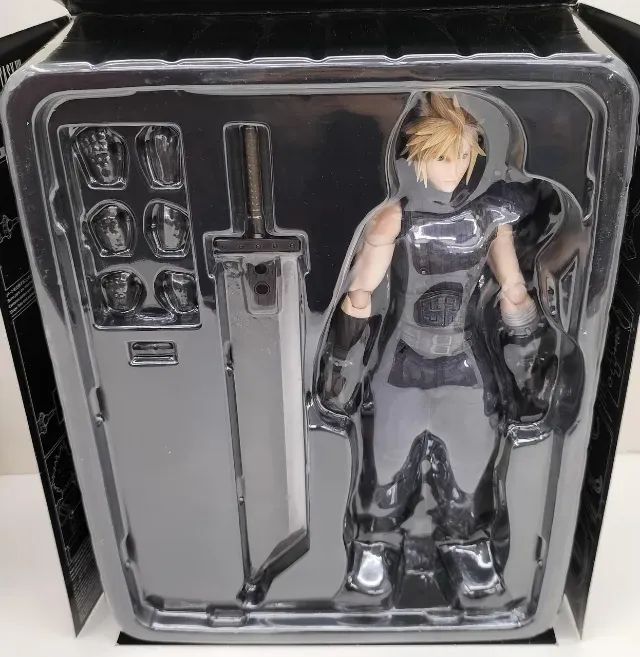 Play Arts Kai Cloud Strife Final Fantasy VII Remake Original - Foto 5