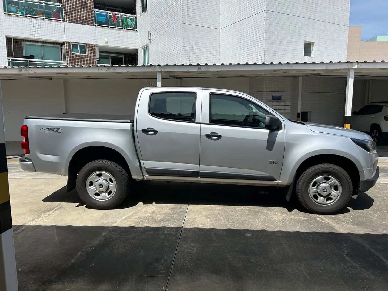 S10 LS CD 2.8 DIESEL 4x4 2022 - Foto 5