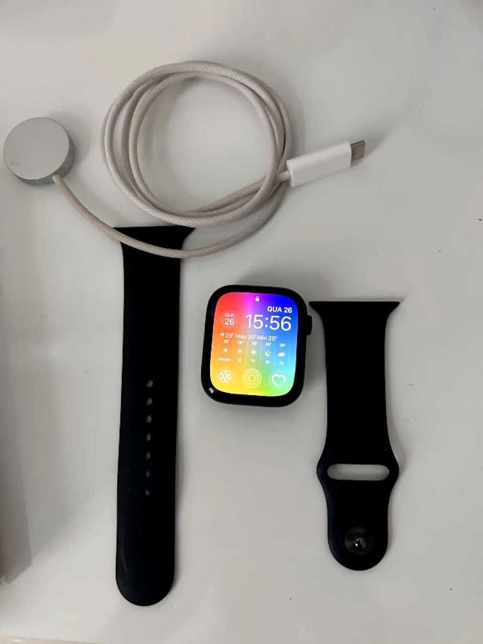 Apple Watch Series 8 - 45mm GPS - Como novo, com cabo e pulseira original e com película - Foto 3