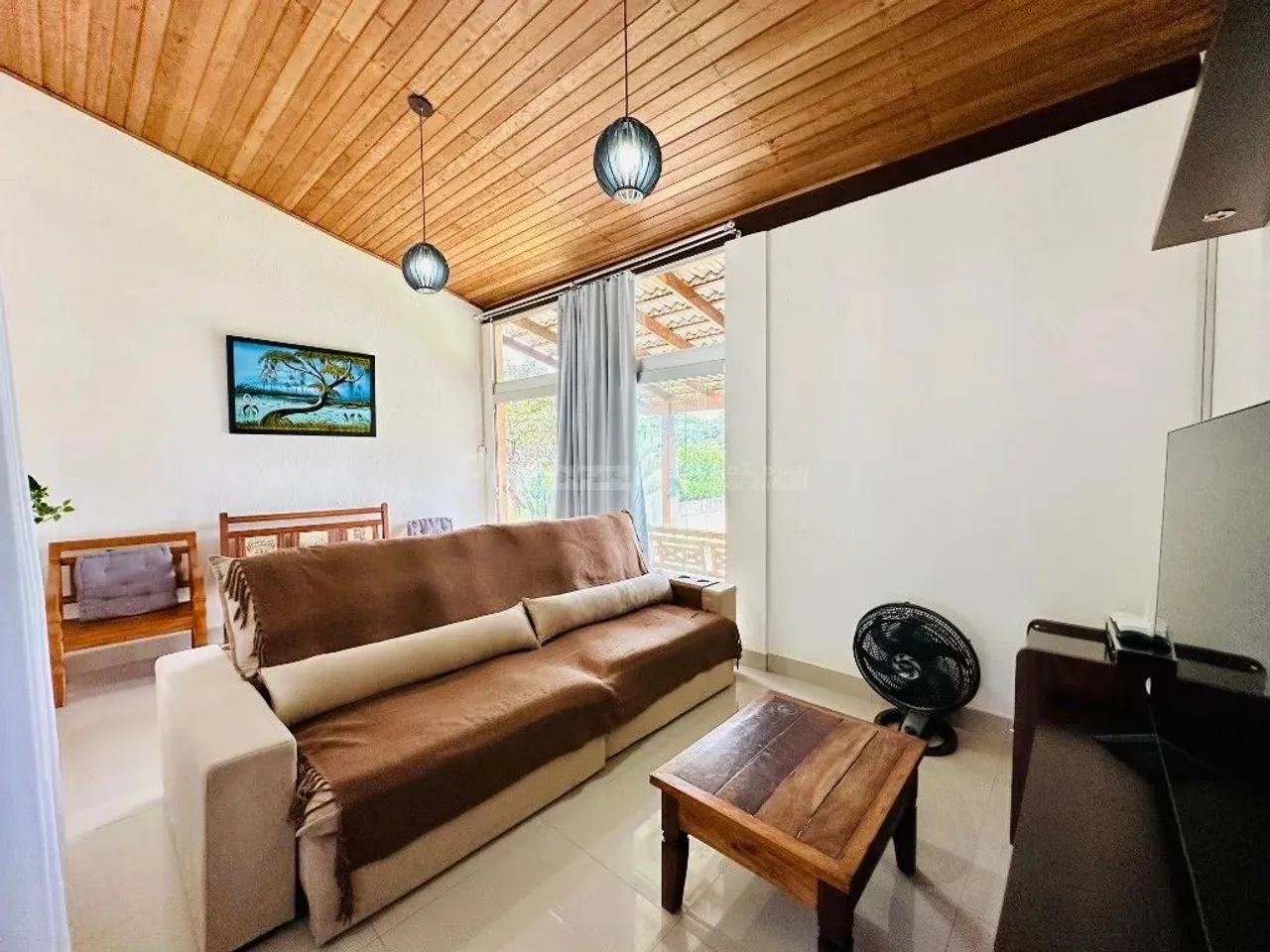 Excelente Casa localizada no Condomínio Del Rey por R$650.000,00. ACEITA FINANCIAMENTO SOM