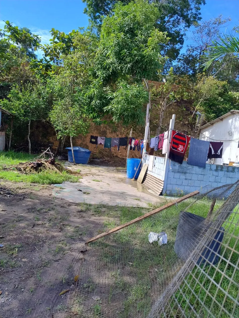 Terreno com 94 M², px a Av das Flores, Nova Cidade