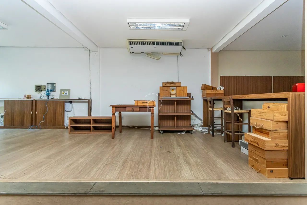 Venda de Loja em Porto Alegre-RS, bairro Tristeza com 461m² Área Const. - Foto 6