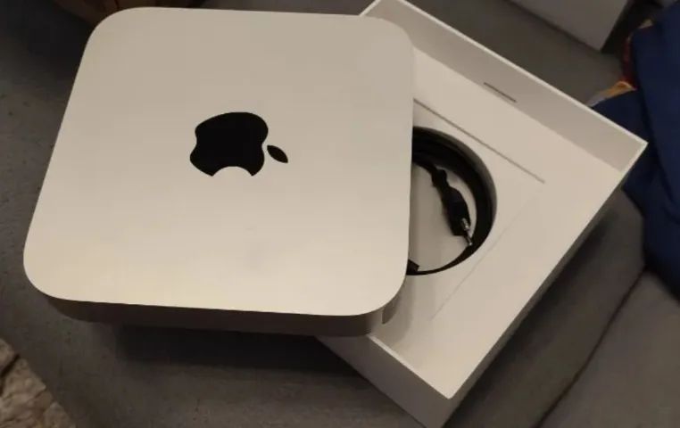 Mac Mini M1 8GB RAM/ 256GB SSD na caixa, Original, praticamente