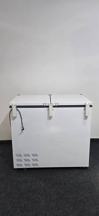 Freezer esmaltec 303L ( Lacrado ) - Foto 3