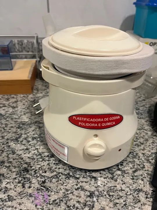 Vendo Plastificadora de godiva, polidora e química  - Foto 4