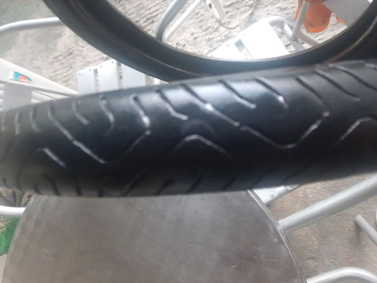 Par de pneus de fan aro 18 r$50,00 cada