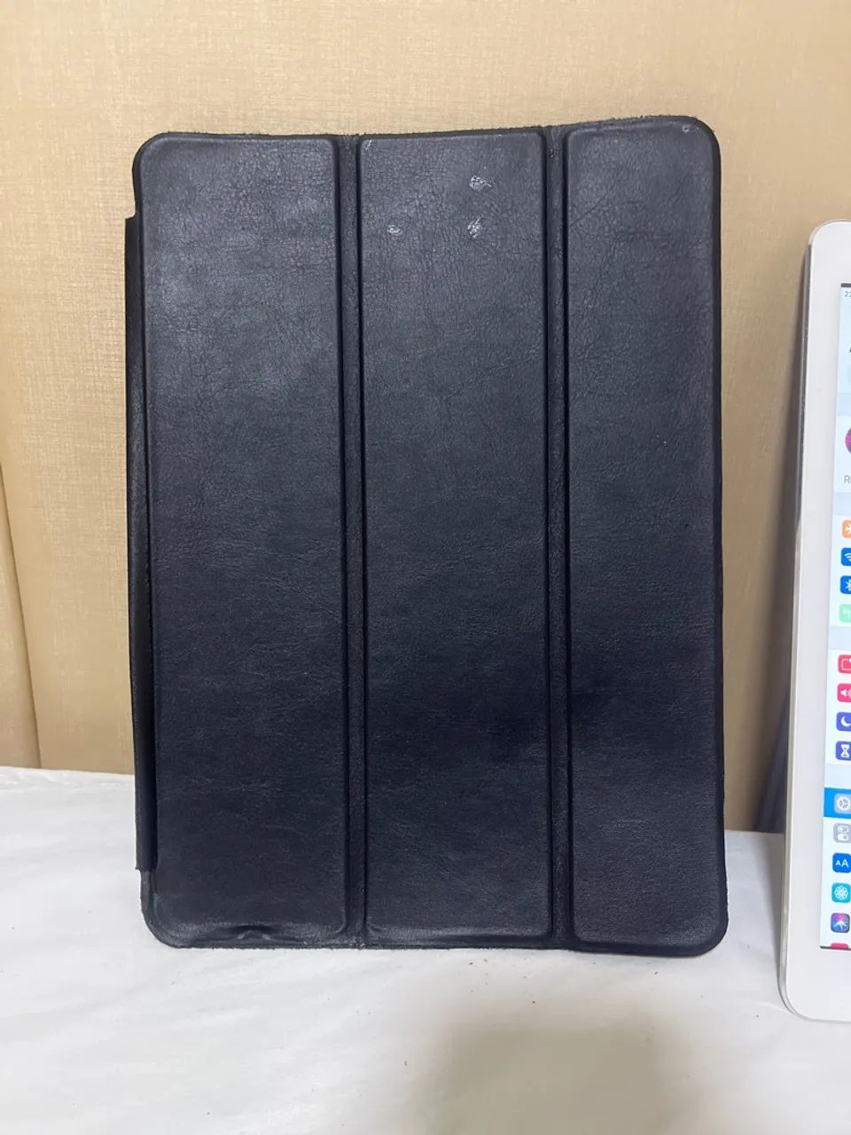 Tablet apple 64169279853058124