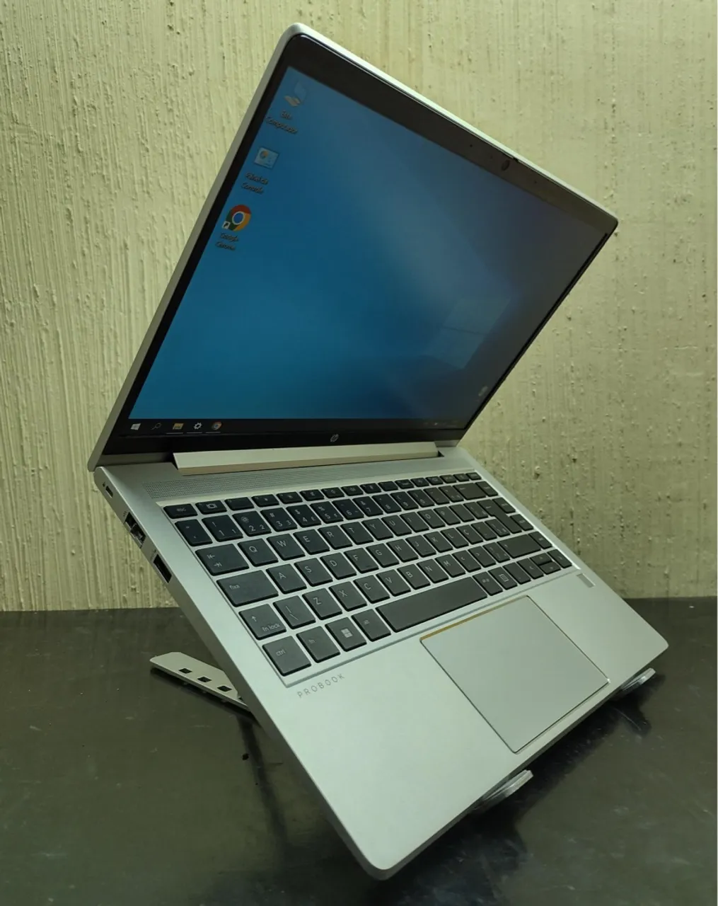 Notebook HP ProBook 445 G10 - AMD Ryzen 5 7530U - 16GB / SSD 512GB -
