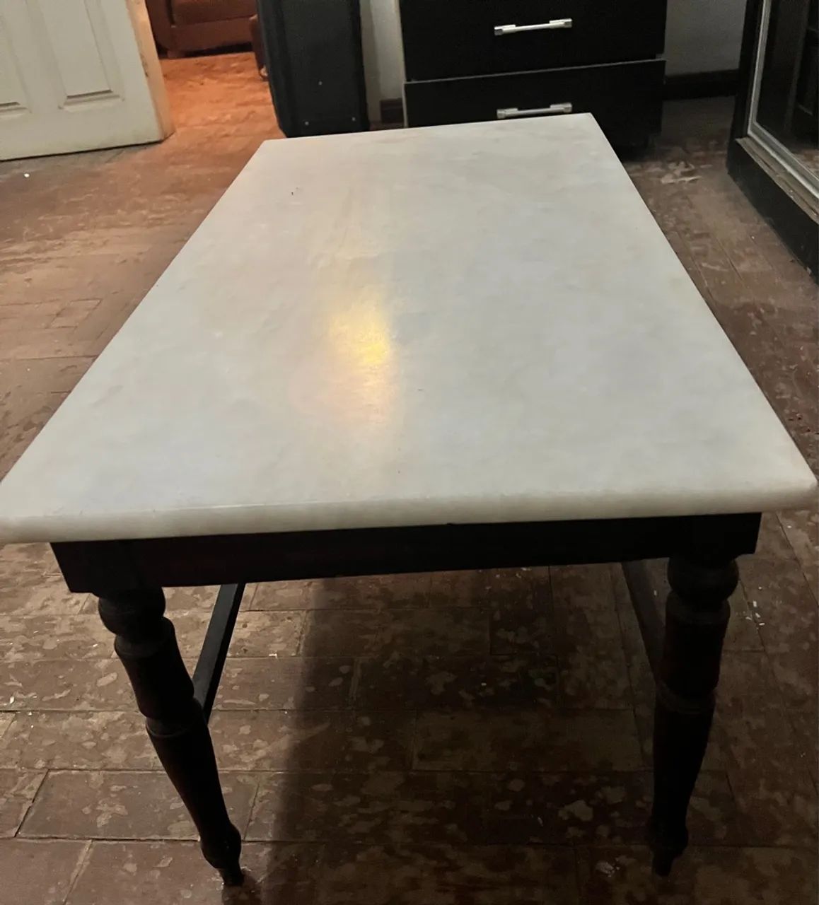 Mesa de Centro com Tampo de Mármore Branco64386065386114122