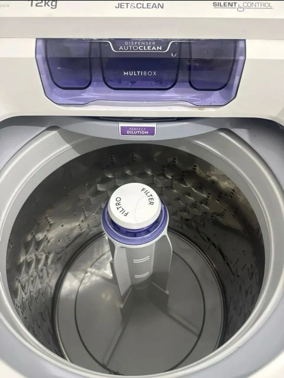 Máquina de Lavar Roupa 12kg - Semi-nova  - Foto 4