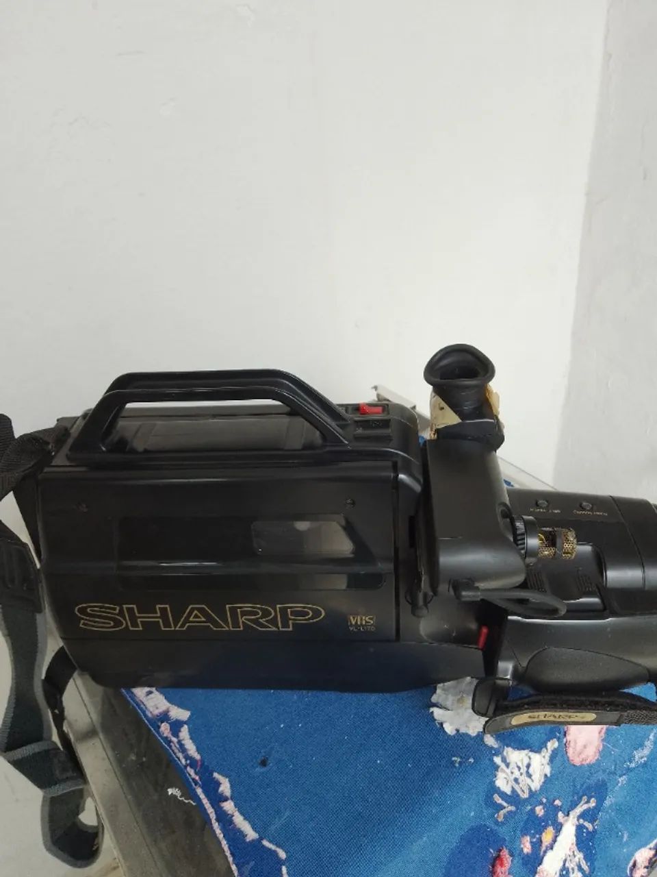 Filmadora Sharp