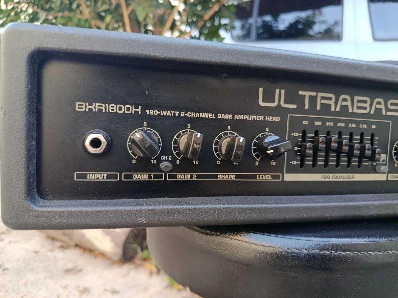 CABEÇOTE BEHRINGER ULTRA BASS 