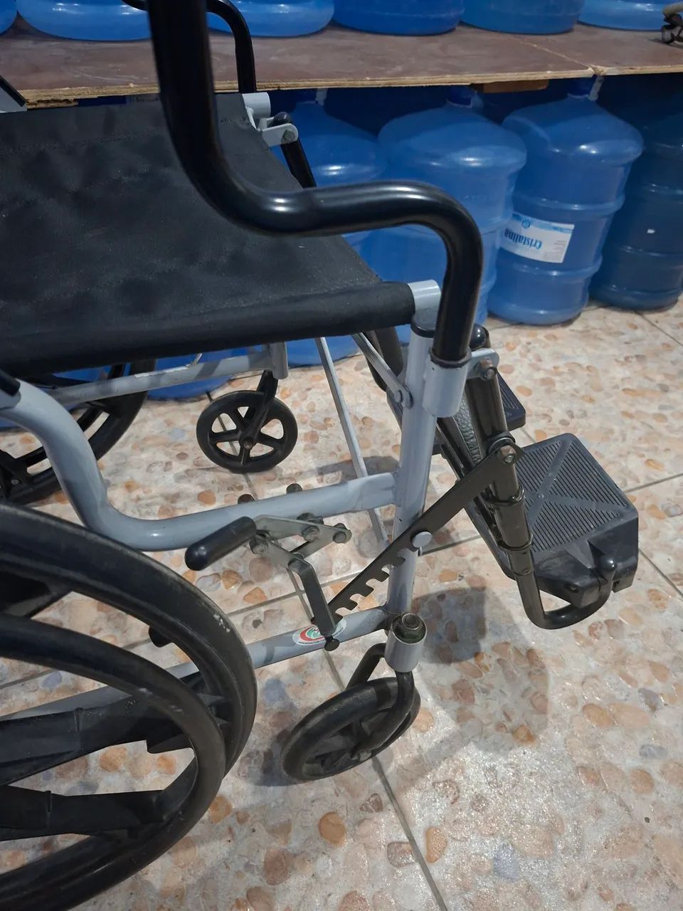 Cadeira de rodas - Foto 3