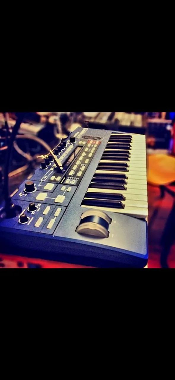 Teclado NOVATION Sintetizador de Modelagem Analógica ULTRANOVA - Foto 5