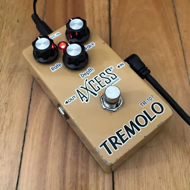 Pedal de Efeito Axcess By Giannini TR-107 Tremolo - Foto 2