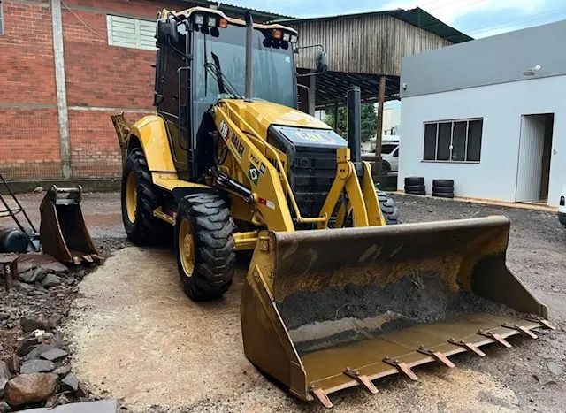 Retroescavadeira CAT 416 4x4  - Foto 3