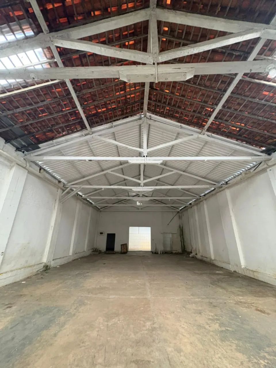 Galpão comercial à venda no Reduto | Fala com a Garantia! - Foto 2