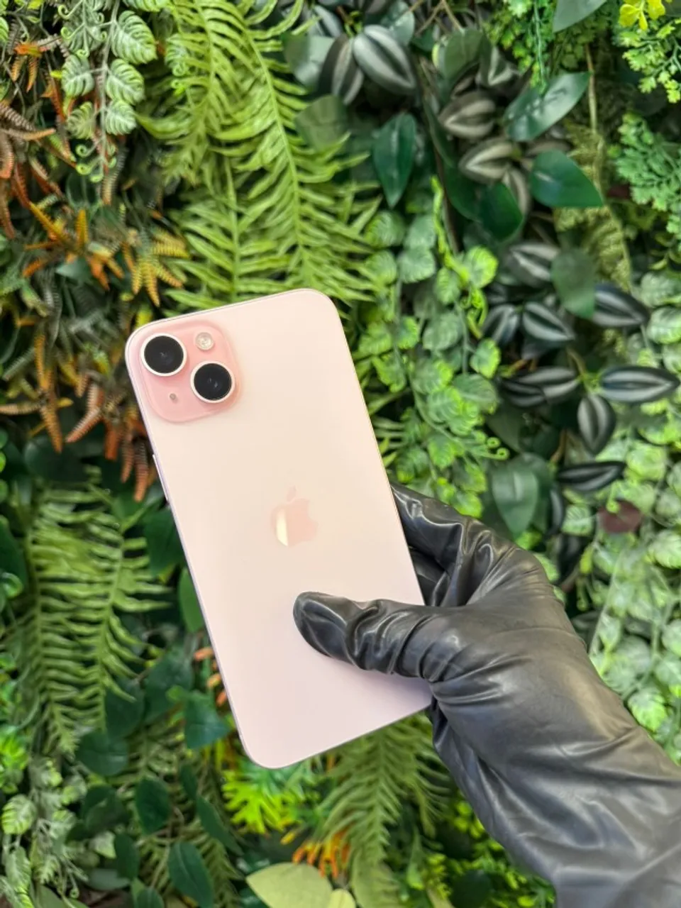 iPhone 15 Plus 128GB - 100% de Bateria - Lindo, todo original - Até 18x