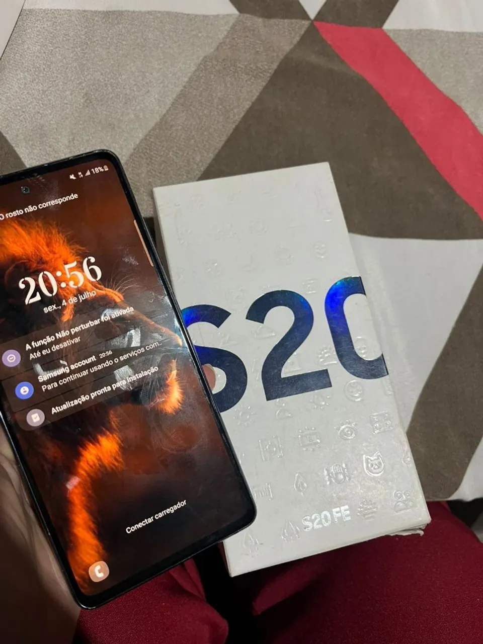 Samsung S20 FE 4 RAM 128 gb