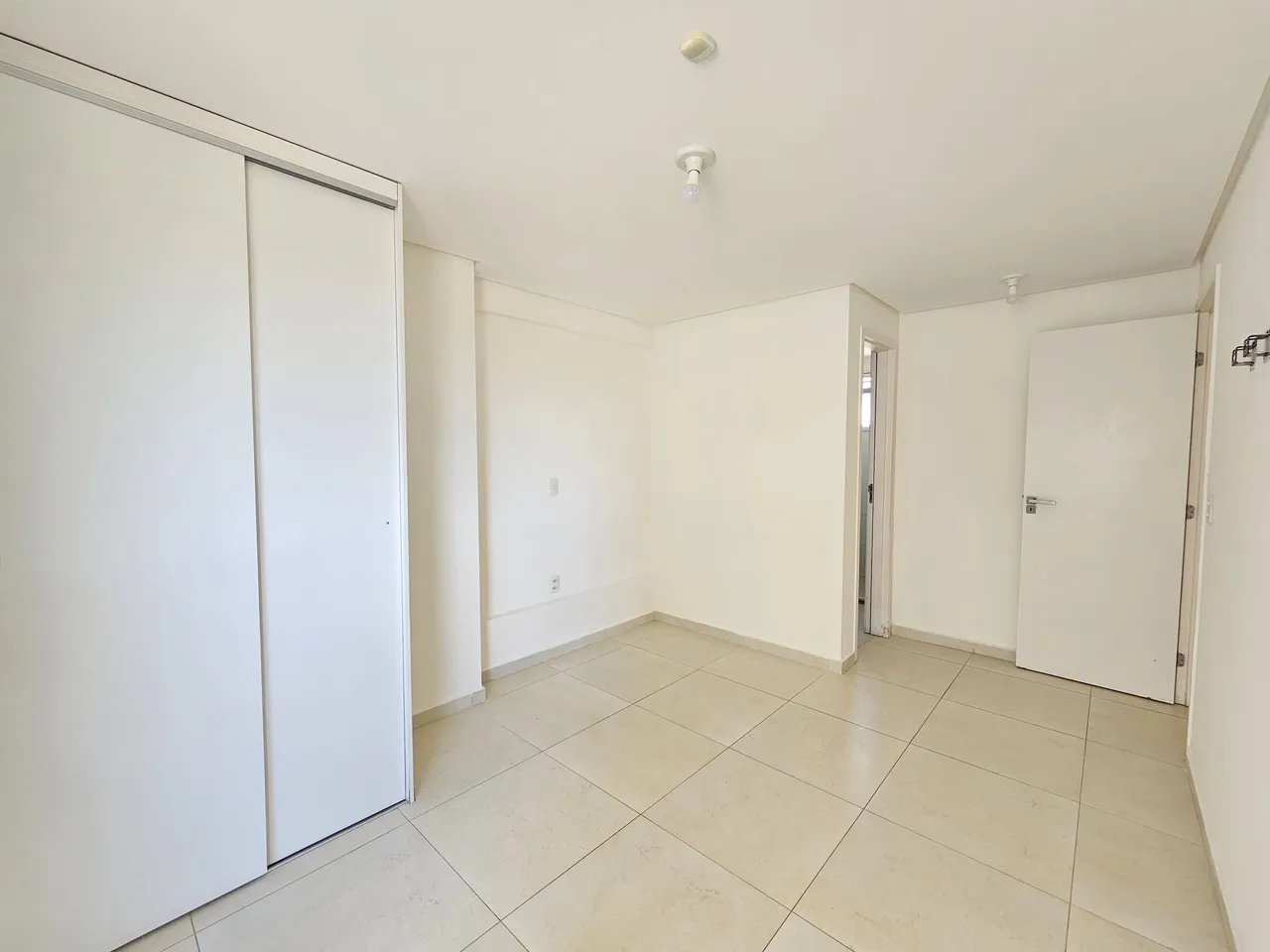 Apartamento de 3 quartos no Altiplano para aluguel!