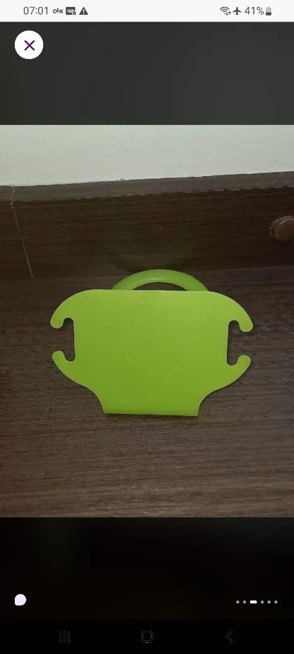 Suporte tomada carregador celular  - Foto 3