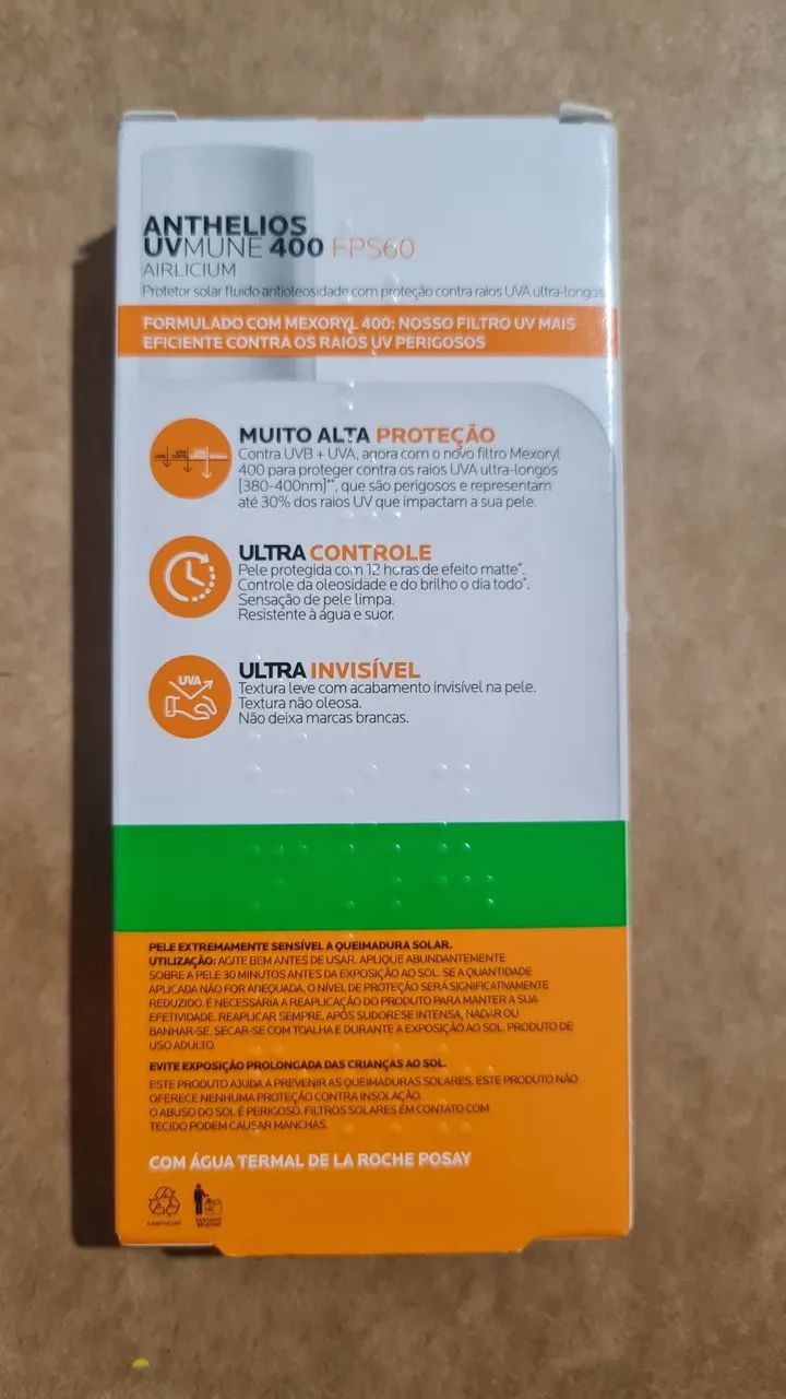 Frete grátis! Protetor Solar La Roche-Posay Anthelios UVMune 400 Airlicium FPS 60 - 40ml - Foto 3