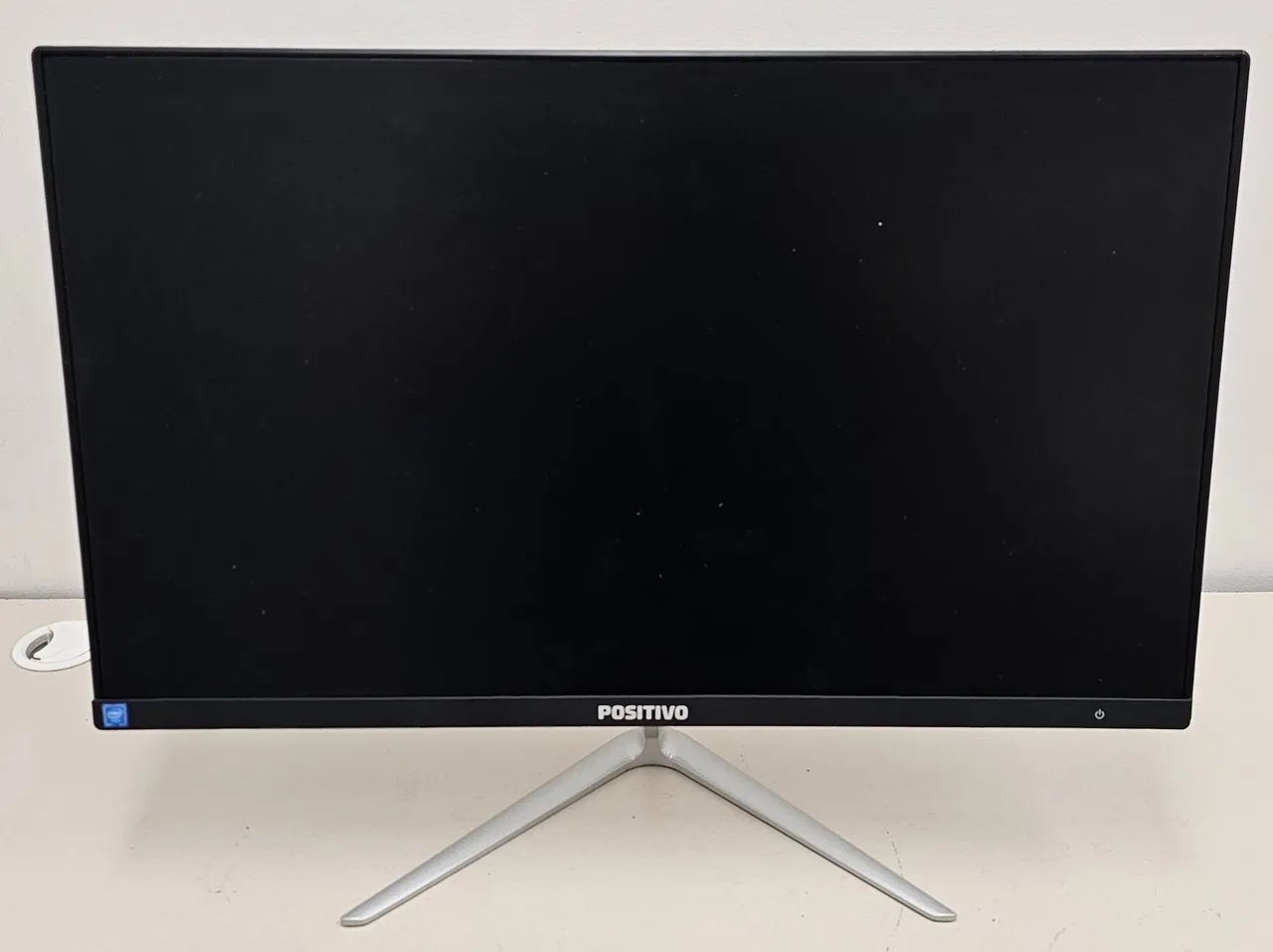Computador all in one Positivo 23,8" Full HD - Impecável!