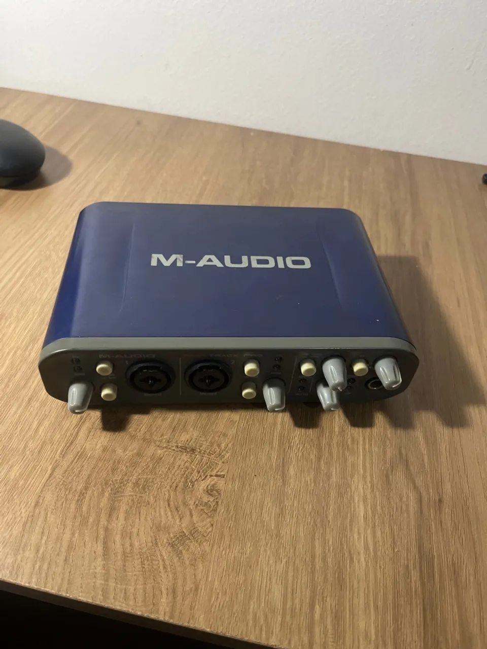 Interface de Áudio M-Audio Fast Track Pro