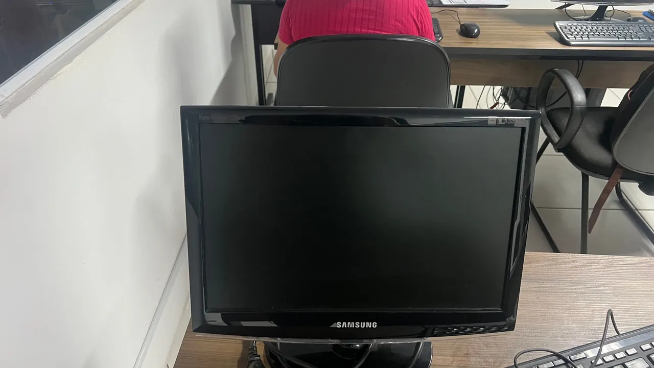 Monitor Samsung 15 polegadas 