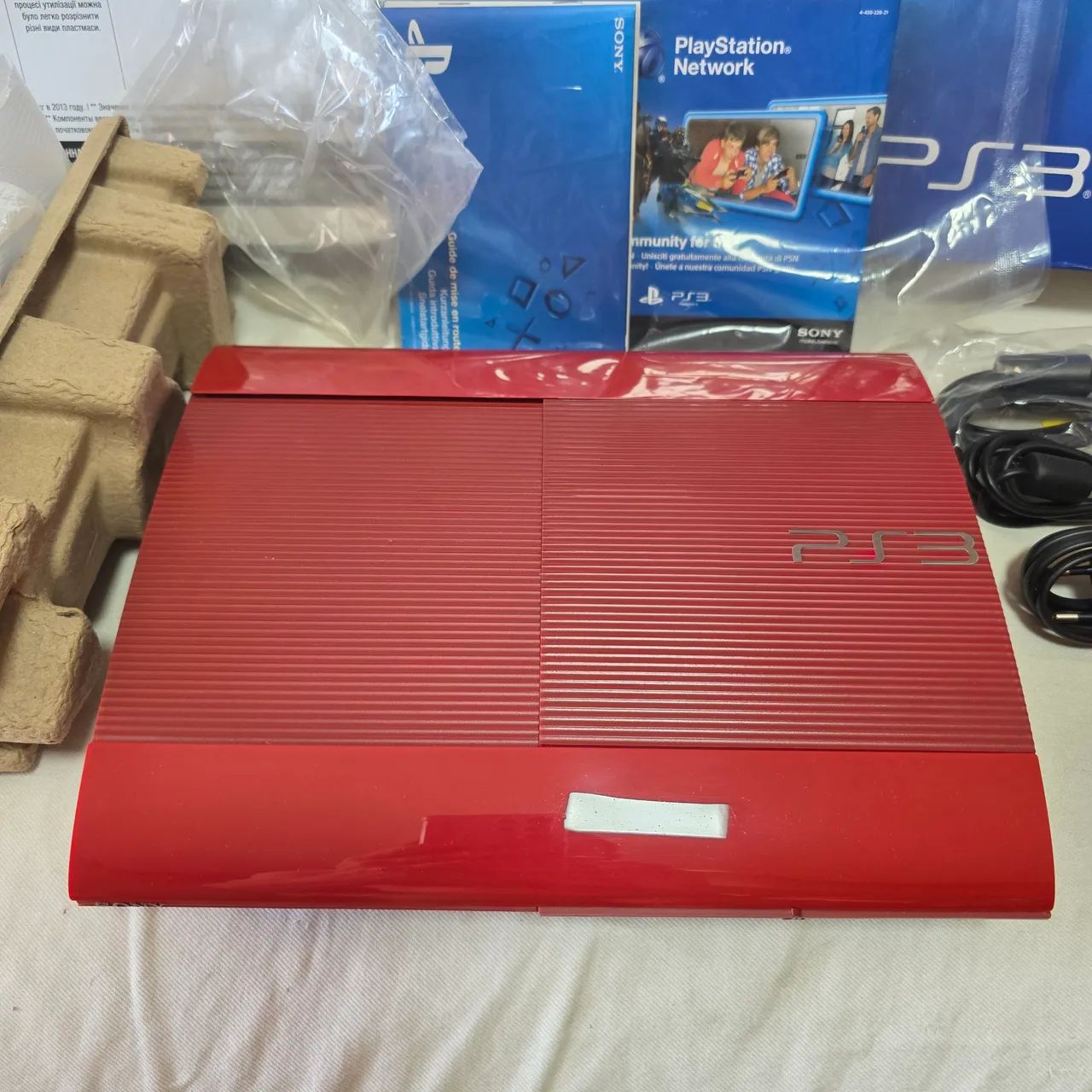 Playstation 3 PS3 super slim vermelho como novo leia o anúncio! - Foto 2