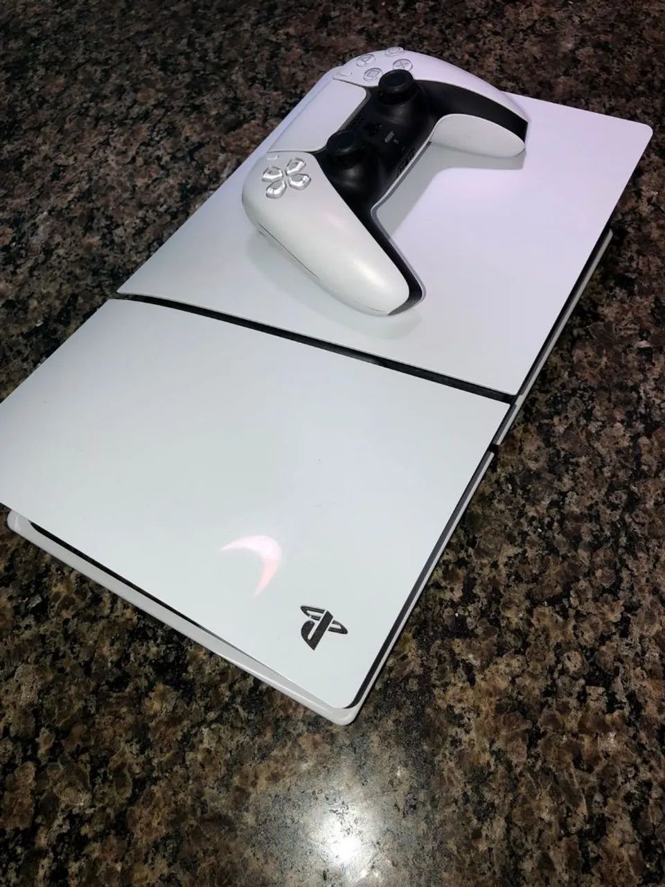 PlayStation 5 Slim 6 meses de uso - Foto 2
