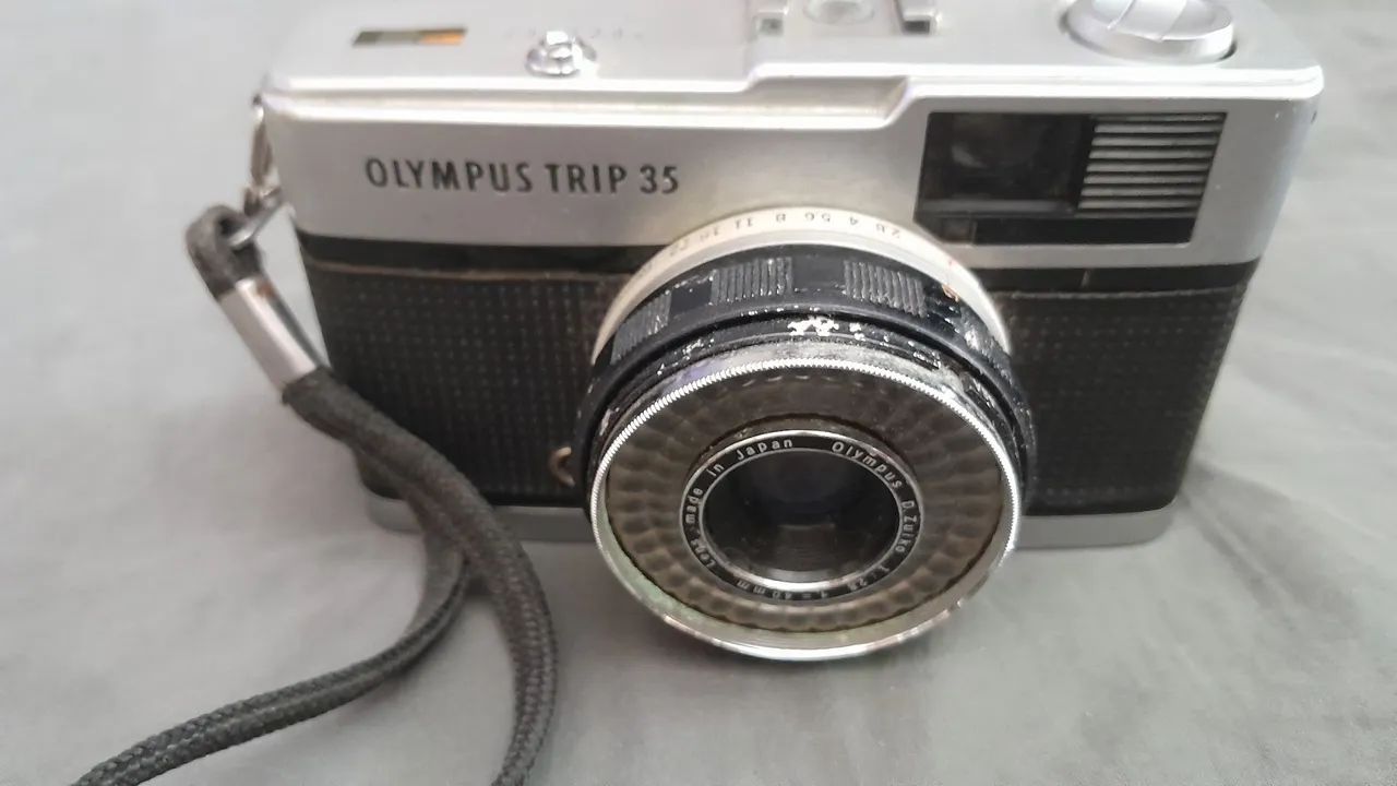 Câmera Analógica Japonesa Clássica - Olympus Trip 35 - Câmeras e