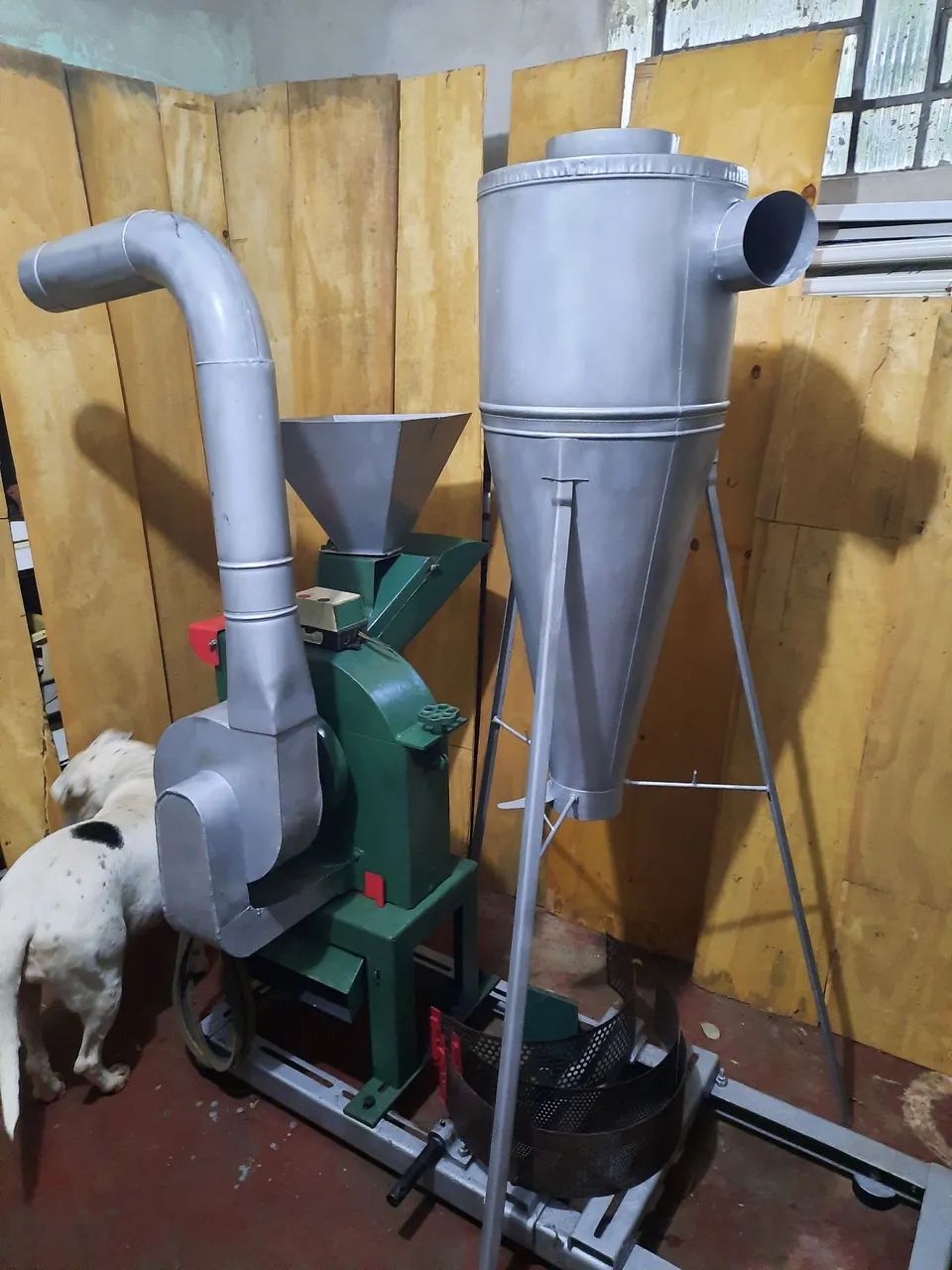 TRITURADOR DPM4 MOTOR WEG 15 CV