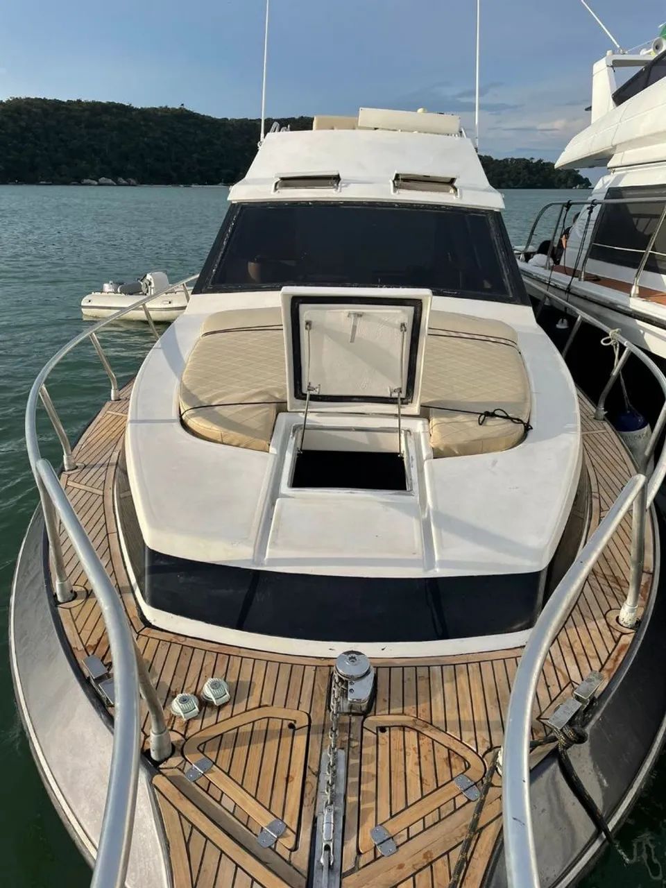 Lancha Oceânic 36 Pés 2X Mercedez Diesel - Foto 5