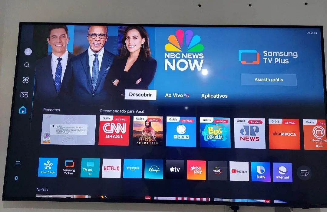 Smart TV Samsung 4K com Assistente Virtual 55 polegadas 