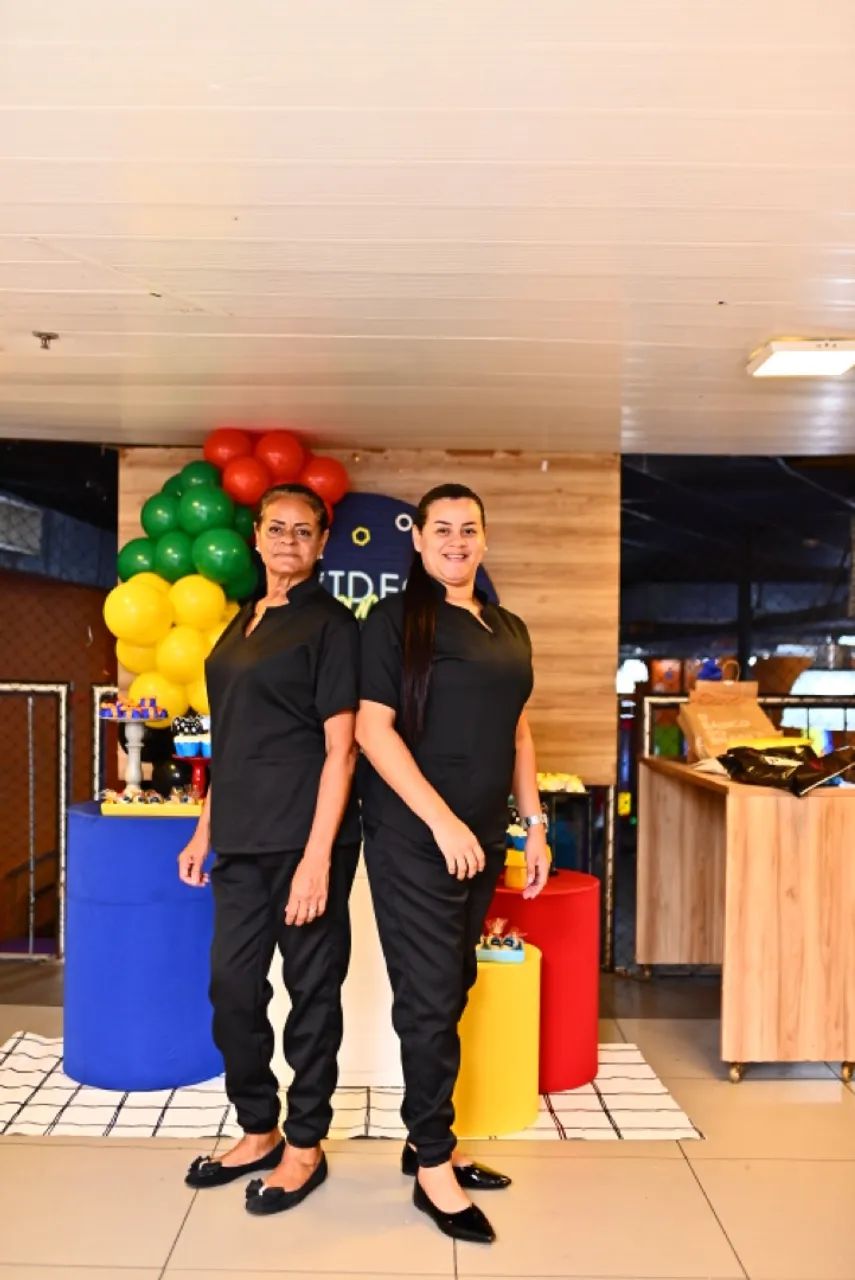 Garçons para festas e eventos 