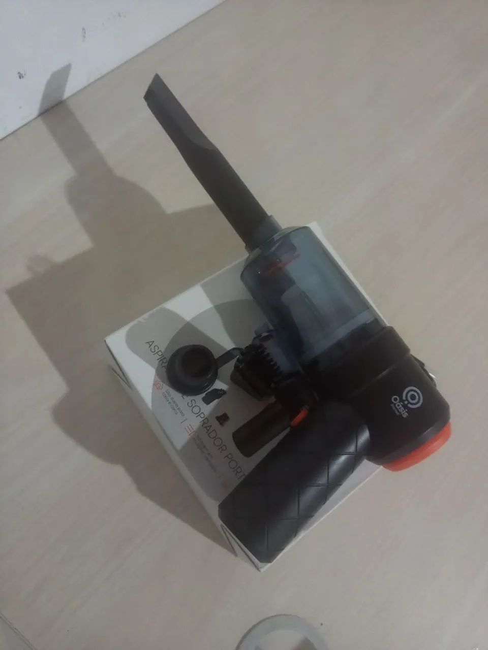 Aspirador de Pó e Soprador Portátil Oasis