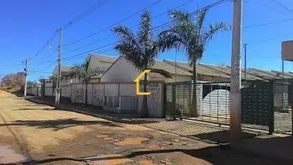 Condomínio Flores do Cerrado II - Ágio de Linda Casa 2 Quartos à Venda