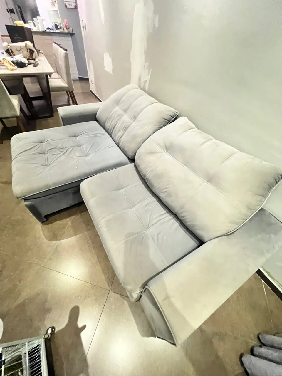 Sofá retrátil 4 lugares 2,50x1,10m molas ensacadas 