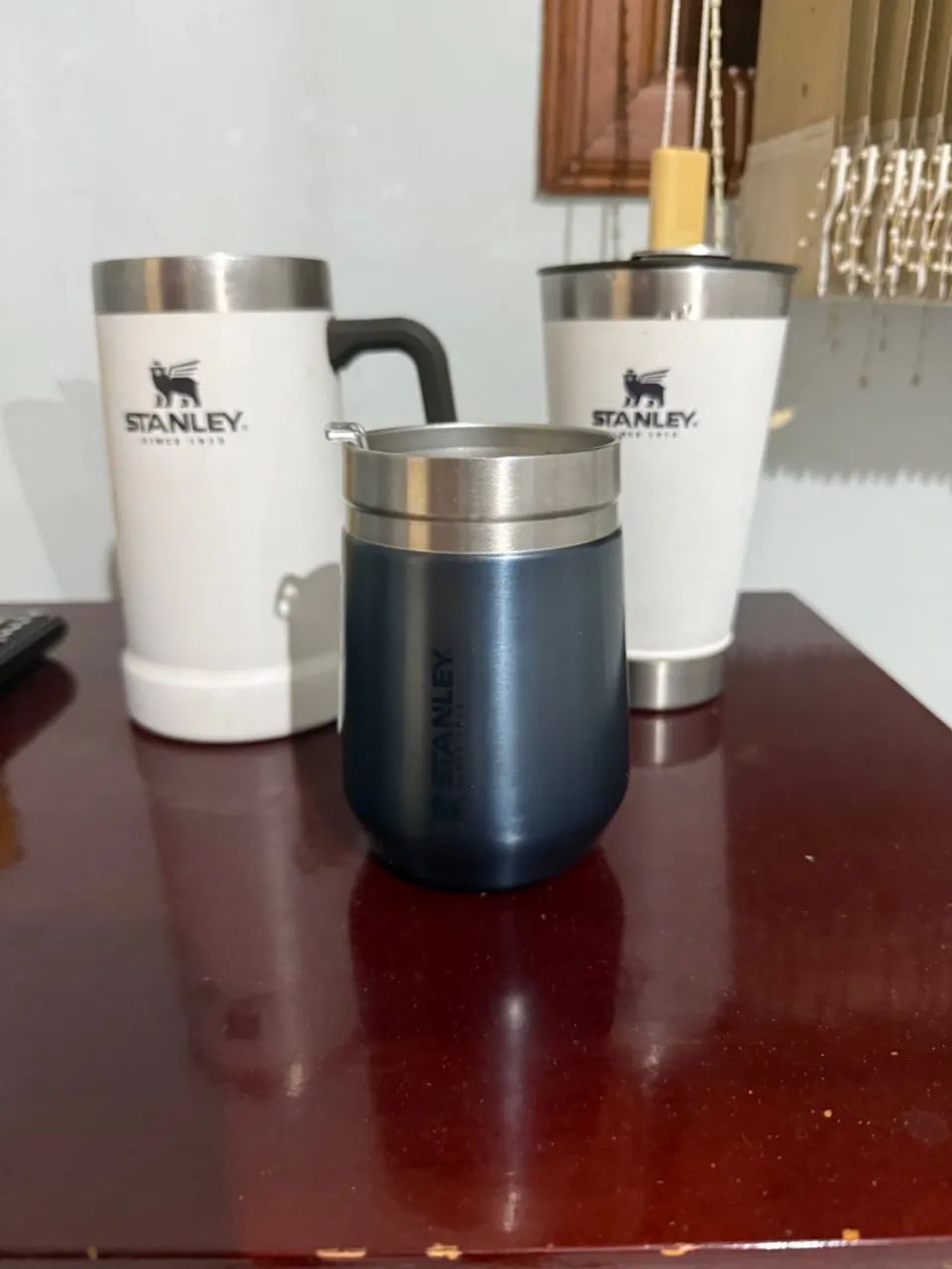 3 Canecas Stanley