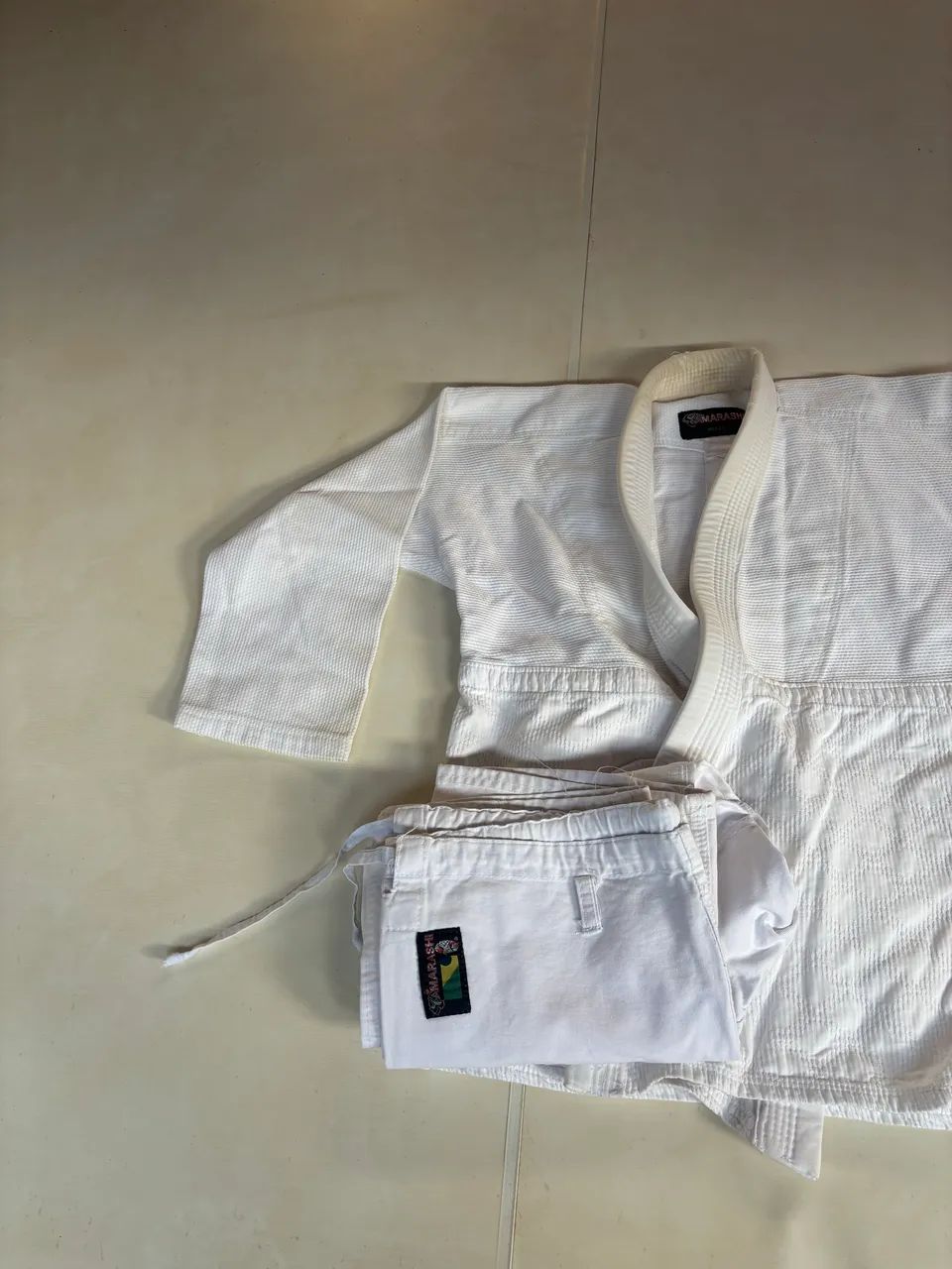 kimono jiu jitsu yamarashi a2 branco - Foto 2