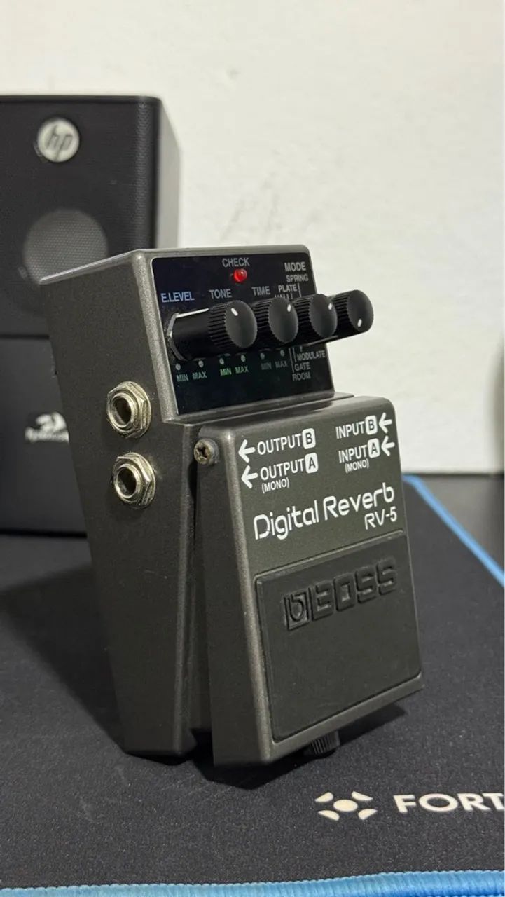 Boss RV-5 Digital Reverb - Instrumentos musicais - Centro