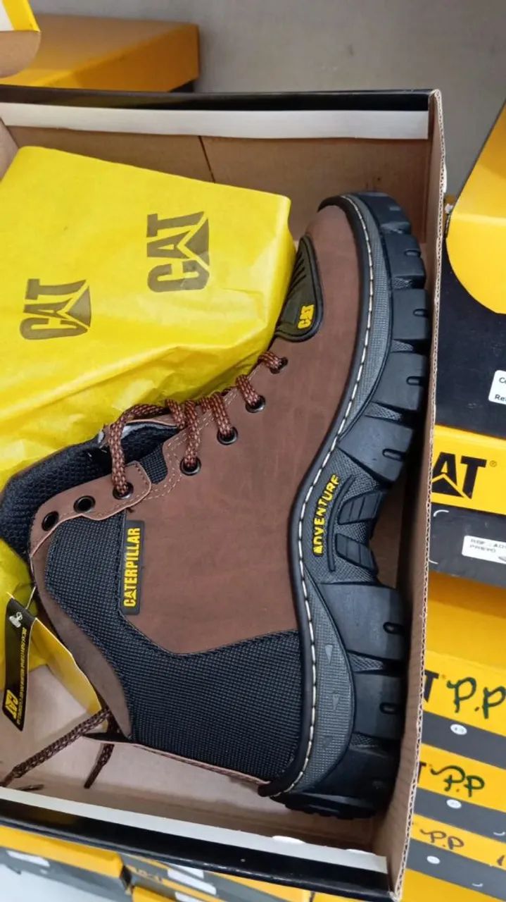 BOTA CATERPILLAR ADVENTURE  - Foto 5