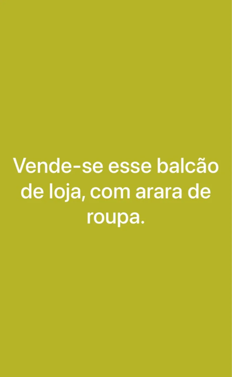 Balcão de Loja com Arara de Roupa