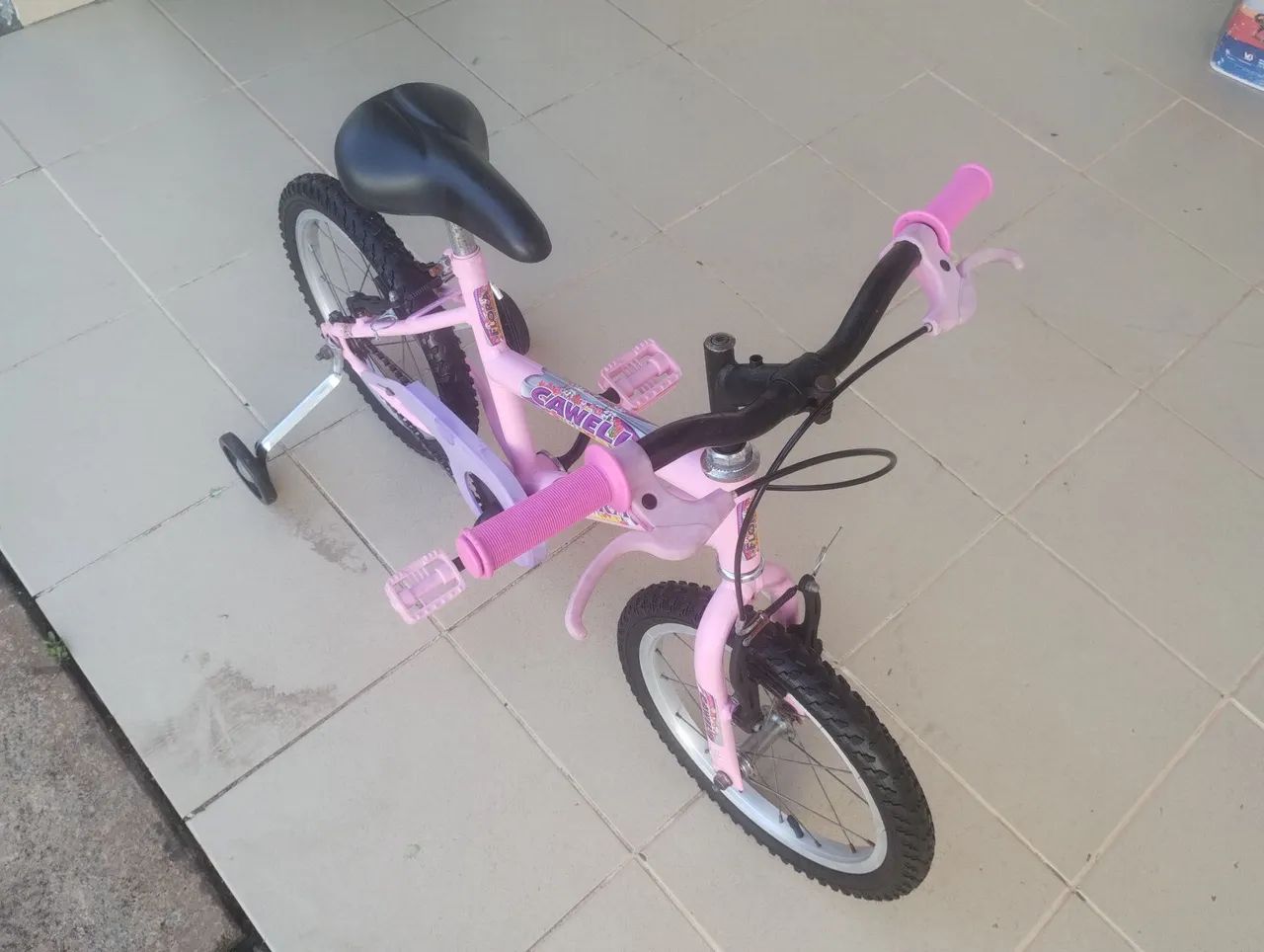Bicicleta Infantil aro 16 com rodinhas  - Foto 3