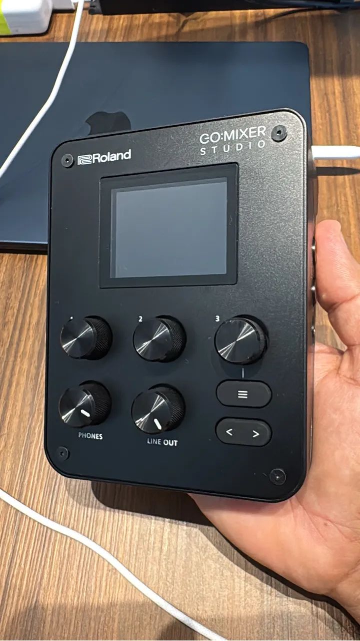 INTERFACE DE ÁUDIO ROLAND GO MIXER STUDIO - Foto 2