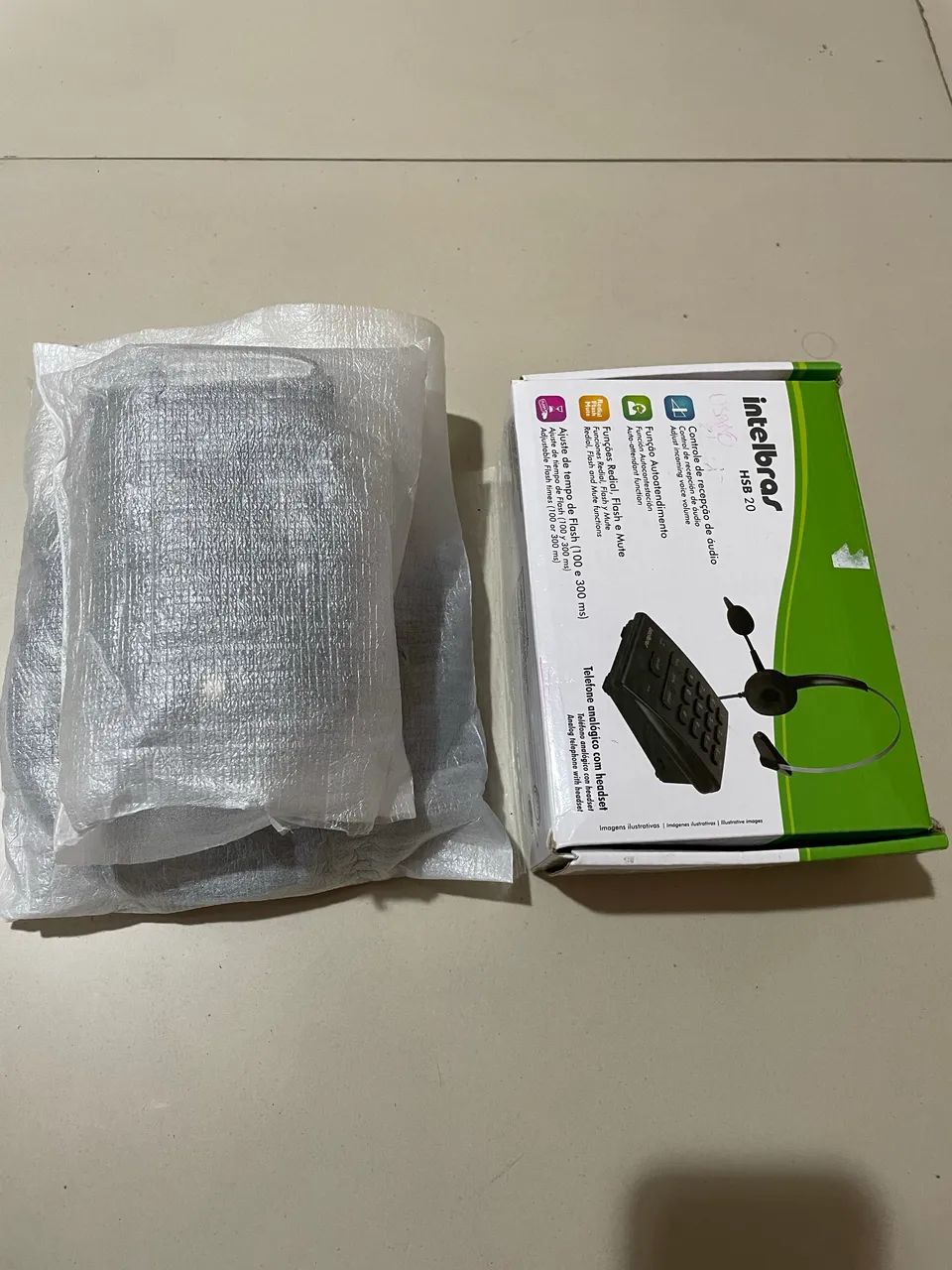 Telefone Analógico com Headset Intelbras HSB20