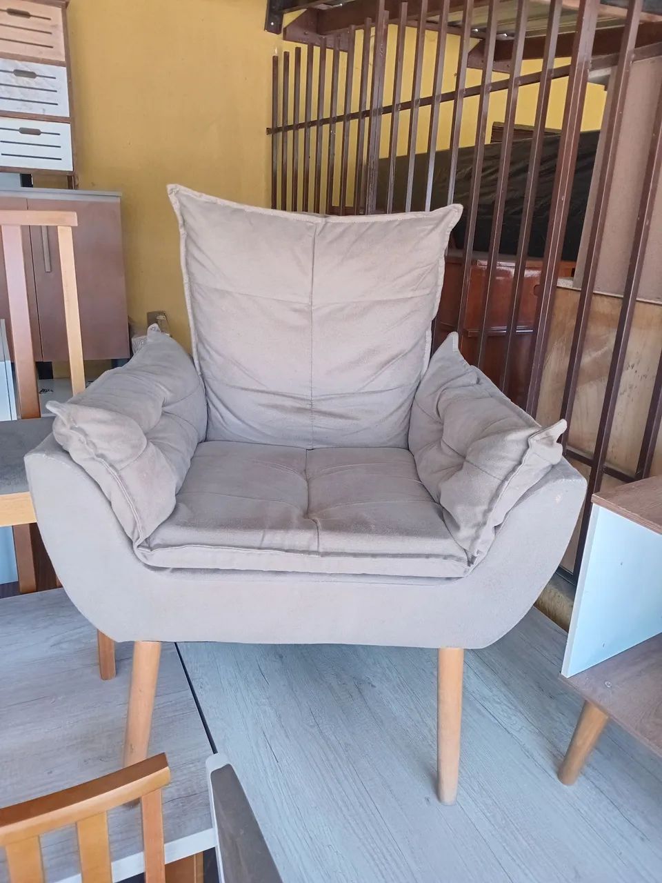 Poltrona em ótimo estado. (Entrego) - Foto 3