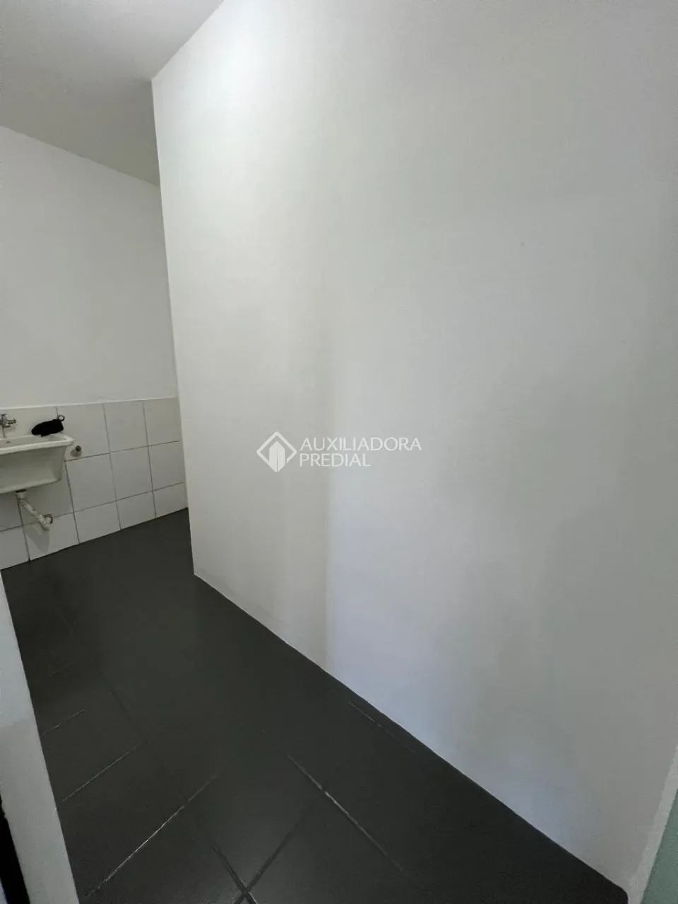 Sala Comercial para Locação no Ipiranga - São José/SC | 70 m² - Foto 4