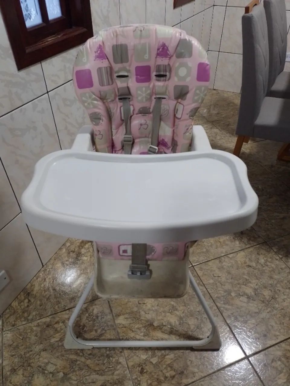 Cadeirão de bebê